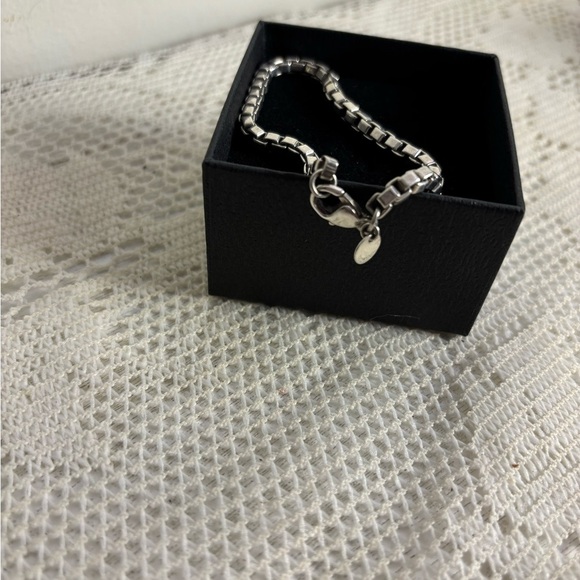 Tiffany & Co Sterling Silver Venetian Box Link Bracelet - Picture 7 of 10